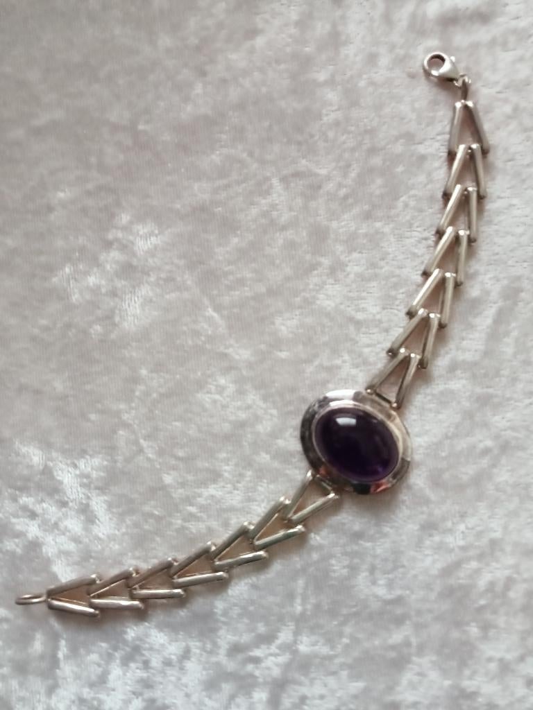Mooie Zilveren Armband met in het midden een Amethist, Sieraden, Tassen en Uiterlijk, Antieke sieraden, Verzenden, Zilver, Armband