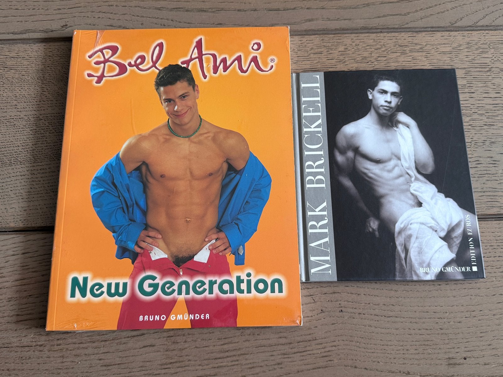 2x mannen fotoboek erotisch jaren 90 - 2000 gay interest, Ophalen, Zo goed als nieuw