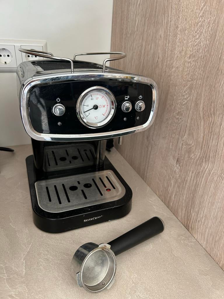 SilverCrest Espresso Apparaat, Witgoed en Apparatuur, Koffiezetapparaten, Ophalen, Espresso apparaat, Gemalen koffie, Zo goed als nieuw