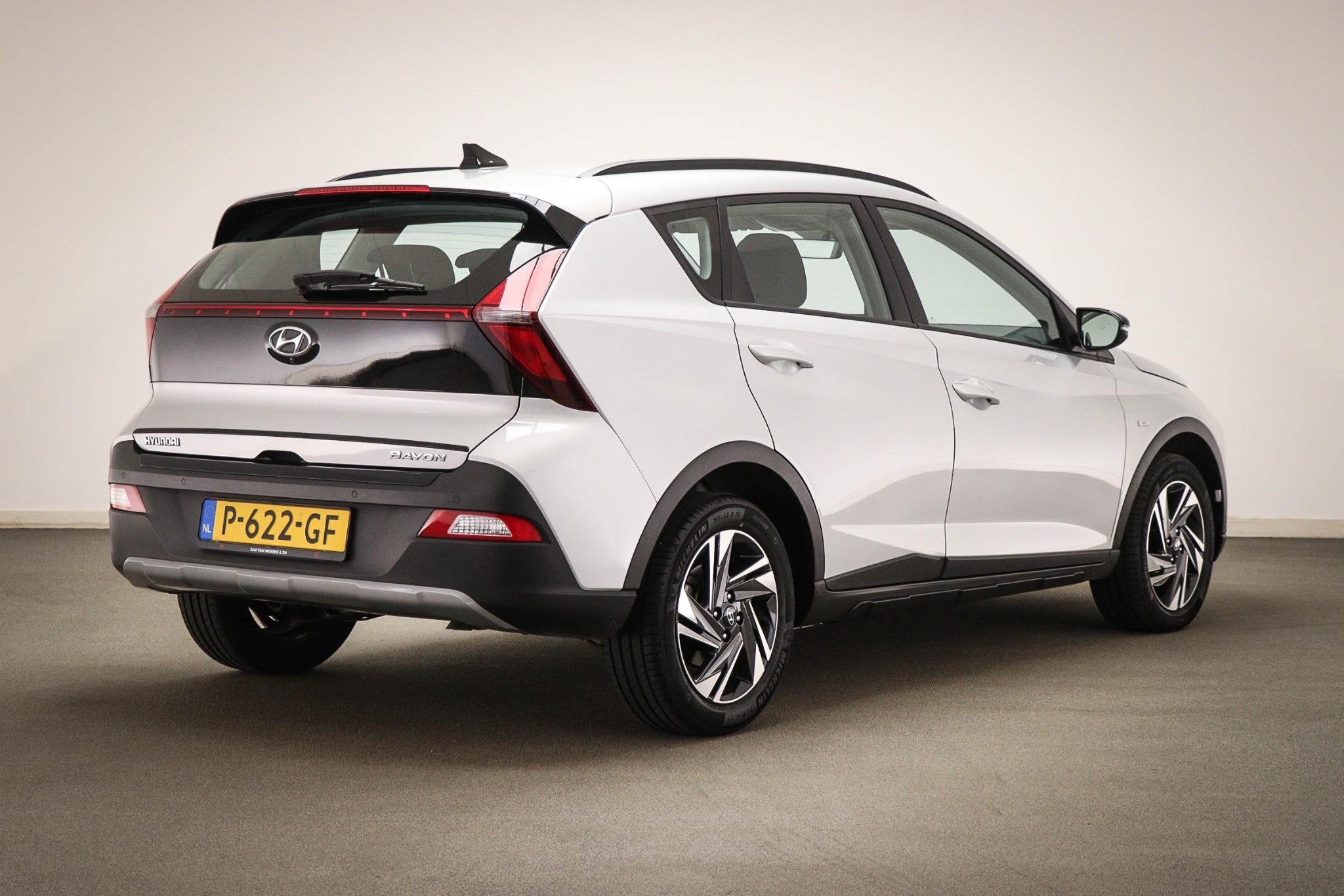 Hyundai Bayon 1.0 T-GDI Comfort Smart | DRAADLOZE LADER | DA, Voorwielaandrijving, Gebruikt, Euro 6, 1095 kg