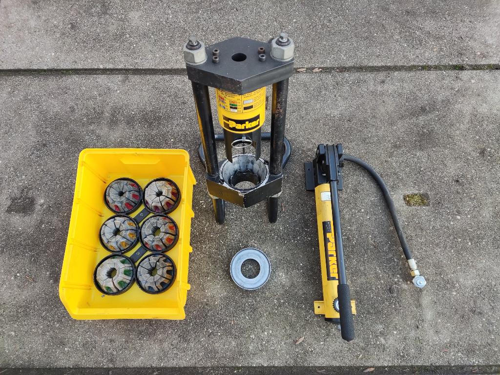 PARKER Karrykrimp slangenpers (type 82C-061L, 10.000 PSI), Gebruikt, Ophalen of Verzenden, Parker, Parker