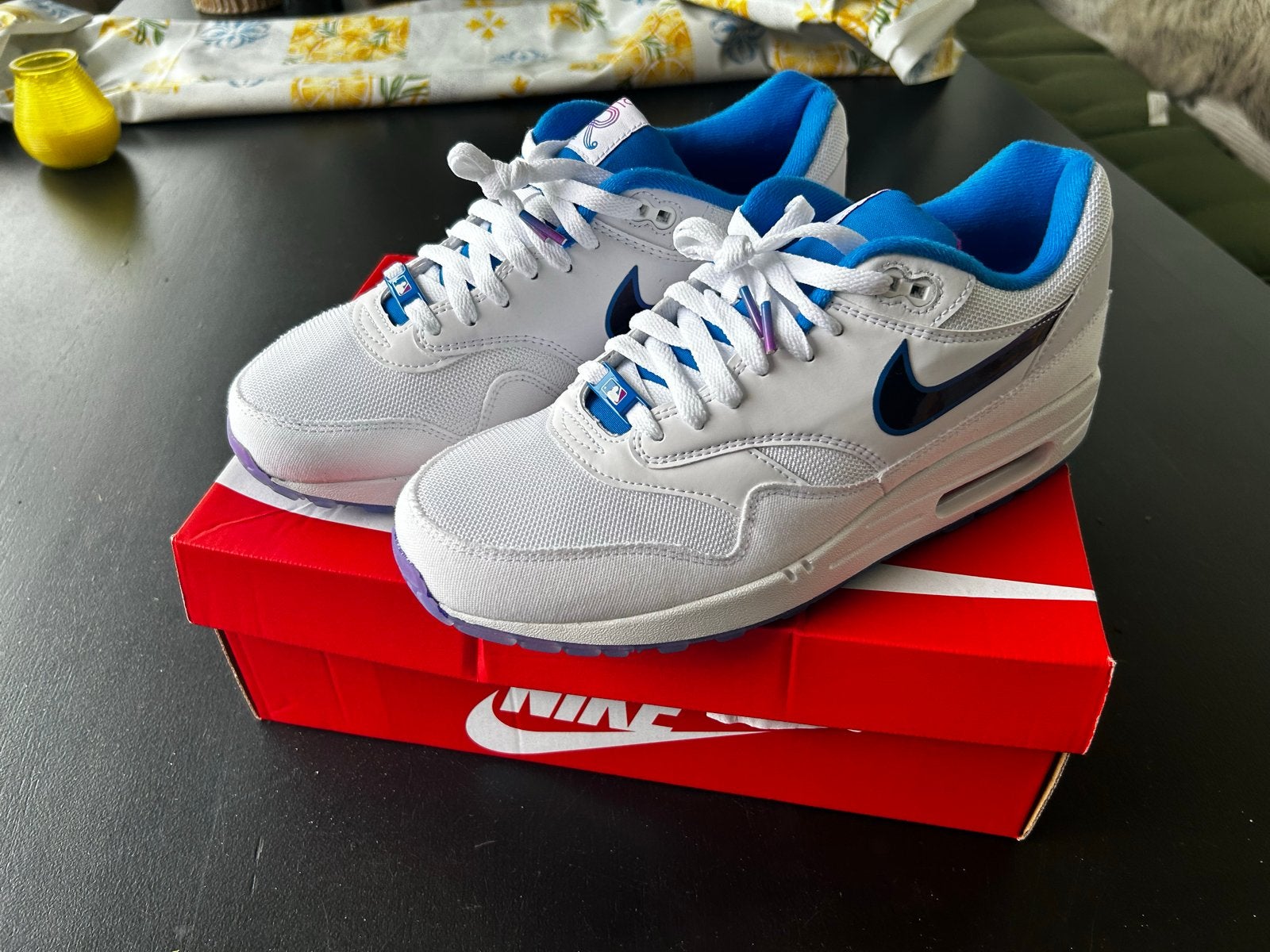 Nike Air Max 1 'Kansas City Royals' - Maat 44/US10/UK9, Kleding | Dames, Schoenen, Wit, Nieuw, Ophalen of Verzenden, Sneakers of Gympen