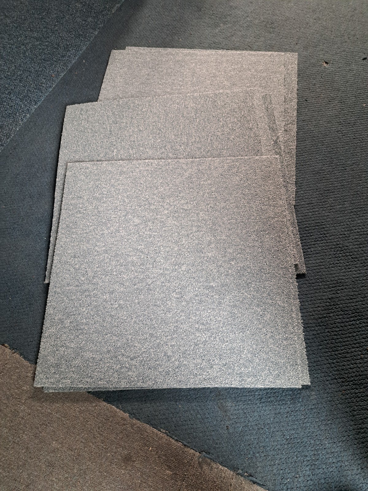 7 nieuwe tapijttegels 50 x 50 cm, 50 tot 100 cm, Vierkant, Nieuw, Grijs