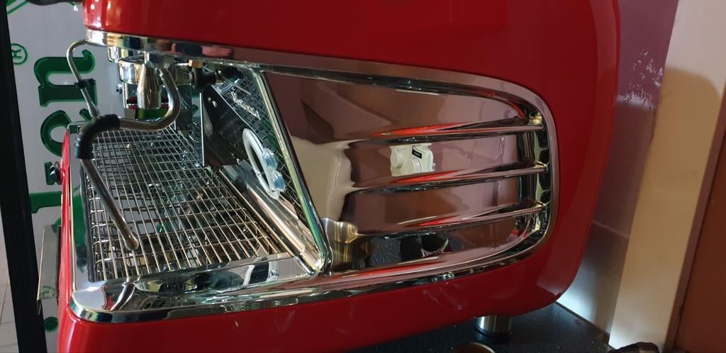 Sanremo koffiemachine rood met auto steam, Witgoed en Apparatuur, Koffiemachine, Ophalen, Stoompijpje