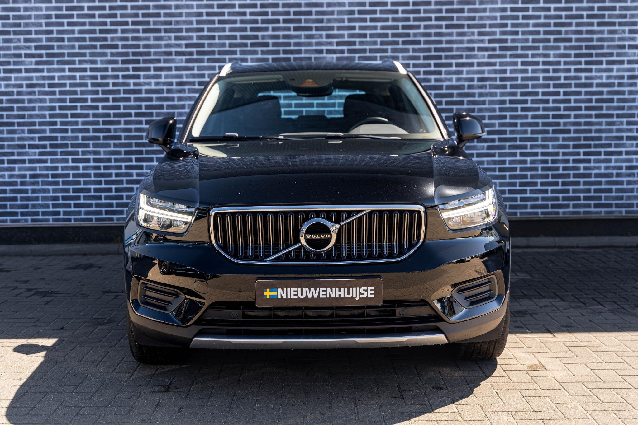 Volvo XC40 1.5 T4 Recharge Inscription Expression | Plug-in, Auto's, 12 maanden, Stof, Euro 6, Zwart