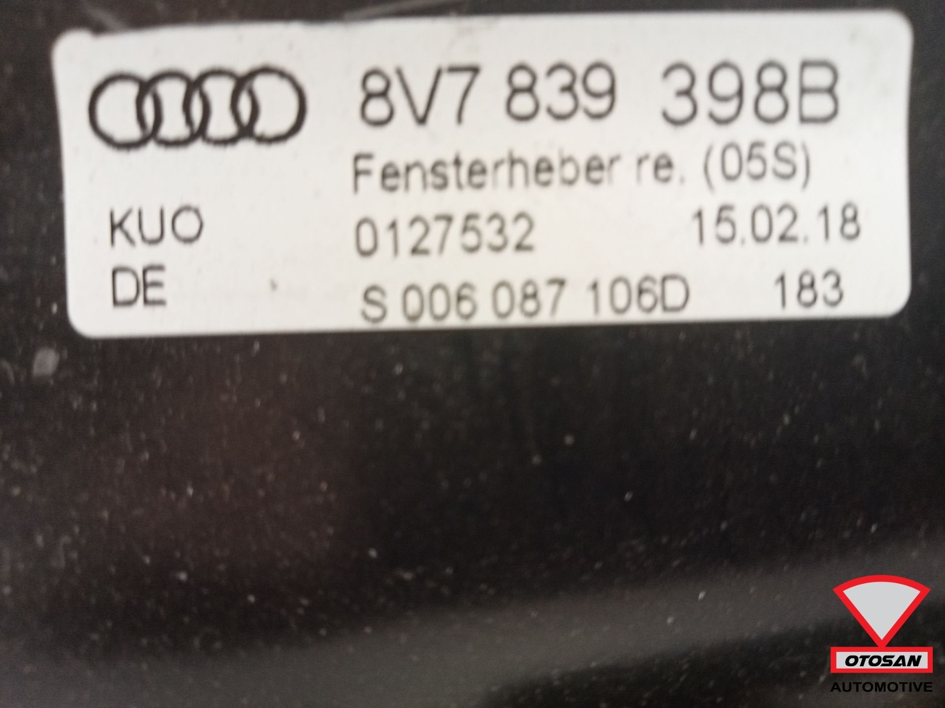 Audi A3 8V Cabrio Raammechanisme Rechts Achter 8V7839398B, Auto-onderdelen, Gebruikt, AUDI AG, Auto-Union-Strasse 1
85045  Ingolstadt, DE