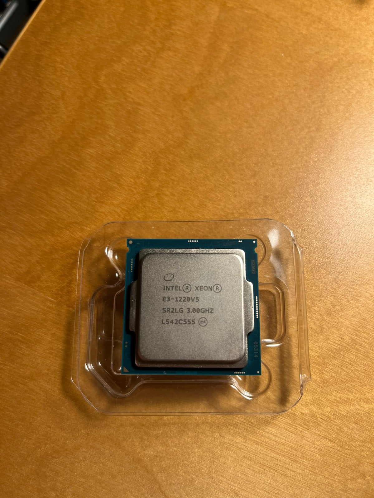 Intel Xeon E3-1220 v5 - Quad Core - 3.00 GHz, Computers en Software, Ophalen of Verzenden, Gebruikt, 4-core, 3 tot 4 Ghz