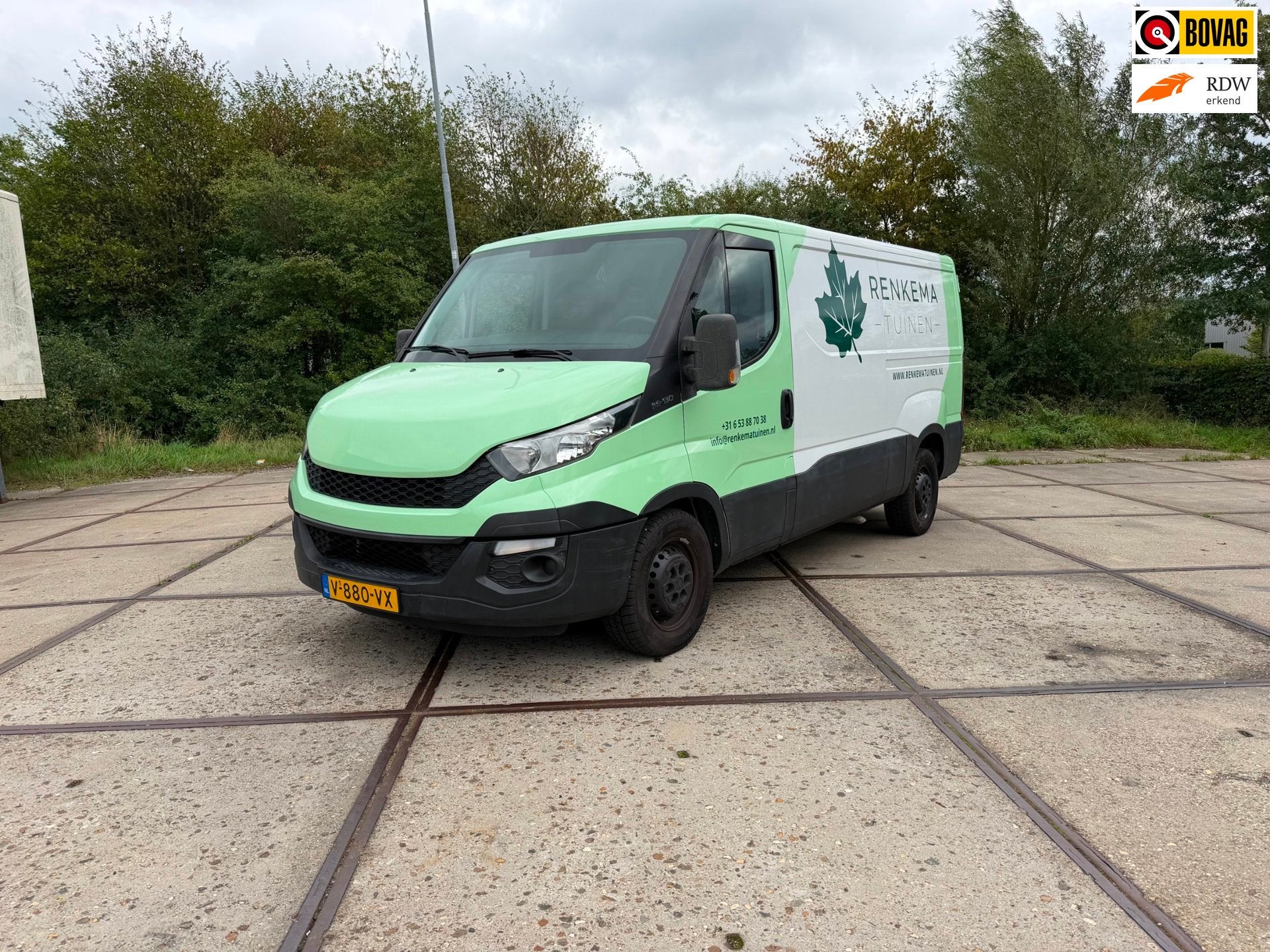 Iveco Daily 35S13V 2.3 352 H1, Auto's, Euro 5, Gebruikt, Zwart, Iveco