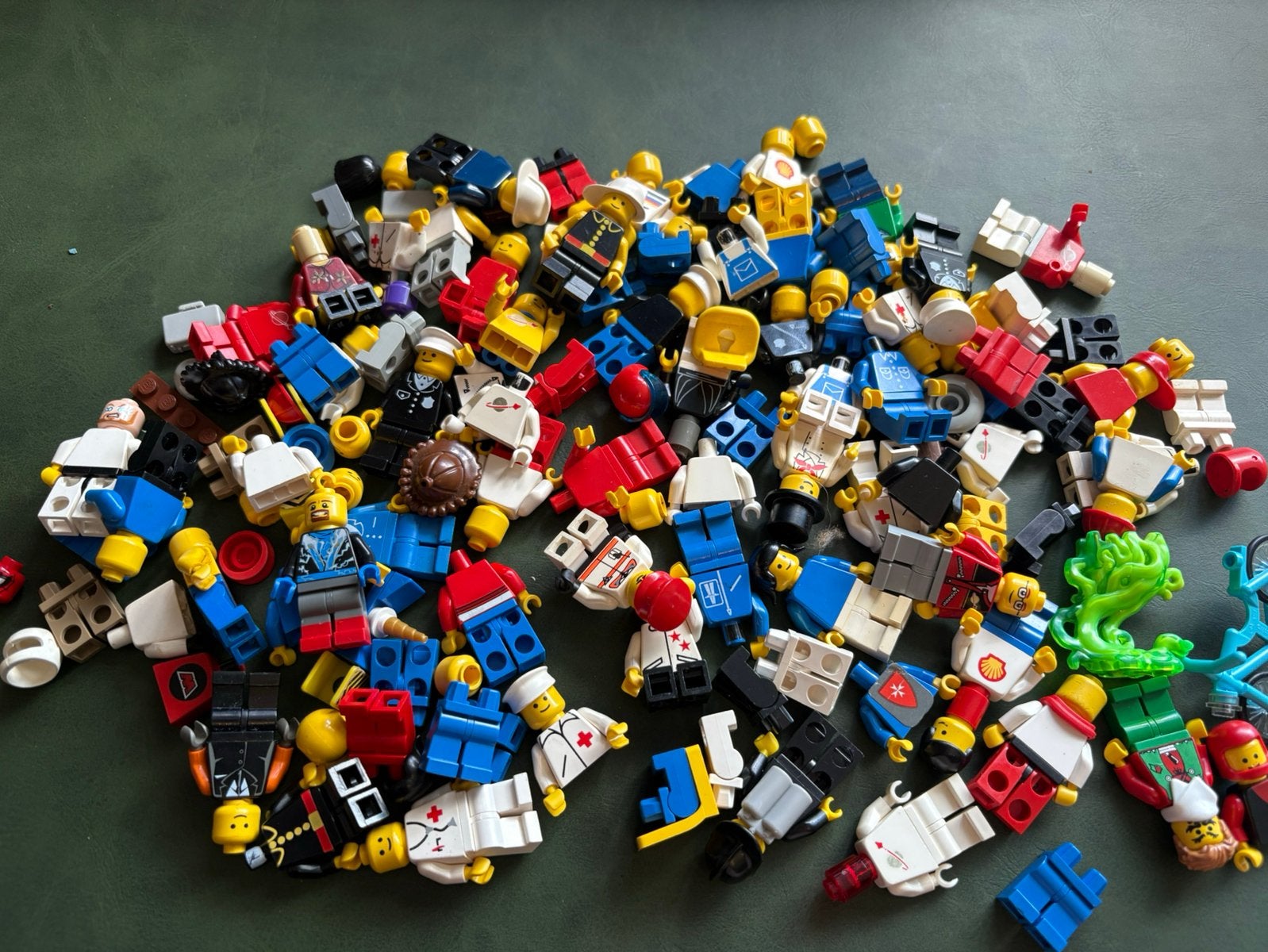 Partij lego poppetjes, Lego, Lego, Ophalen of Verzenden, Zo goed als nieuw