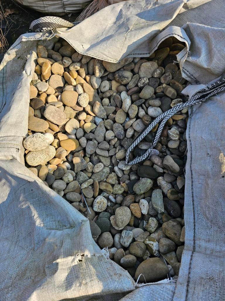 Maaskeien zeer grof 50-140 mm voor tuin en decoratie, Tuin en Terras, Grind, Keien en Split, Ophalen, Overige materialen, Gebruikt