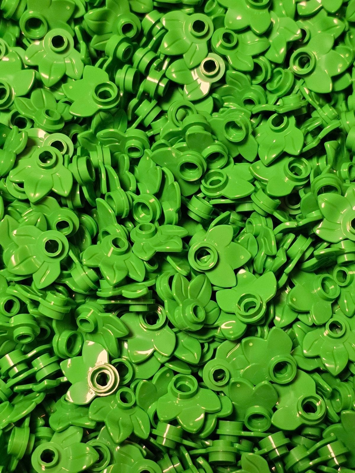 2500 nieuwe lego blaadjes groen (bight green), Ophalen of Verzenden, Nieuw