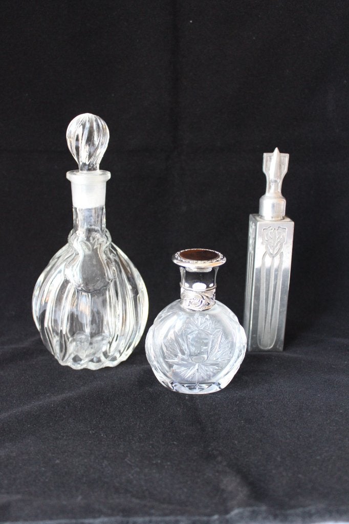 Vintage lot 2 parfumflesjes, Antiek en Kunst, Ophalen of Verzenden