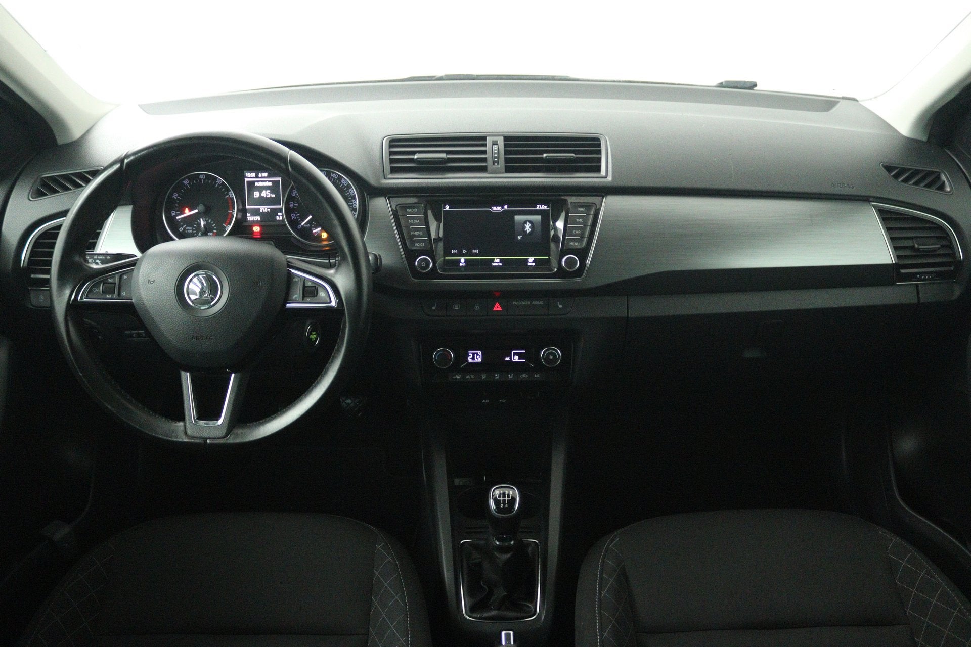 Skoda Fabia Combi 1.2 TSI Style Business (TREKHAAK, STOELVER, Auto's, Voorwielaandrijving, Verwarmde buitenspiegels, Stof, 4 cilinders