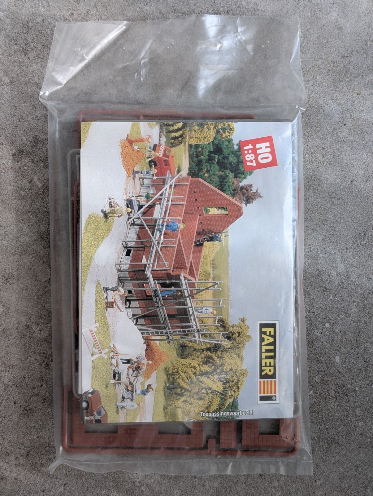 Faller H0 1:87 Bouwpakket Huis in aanbouw, Hobby en Vrije tijd, Ophalen of Verzenden