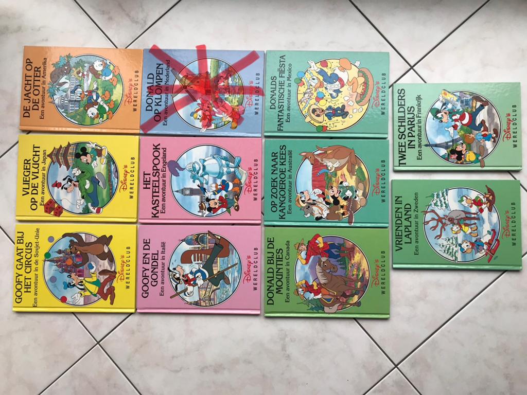 Disney’s Wereldclub. 10 stuks, Ophalen of Verzenden, Gelezen, Sprookjes