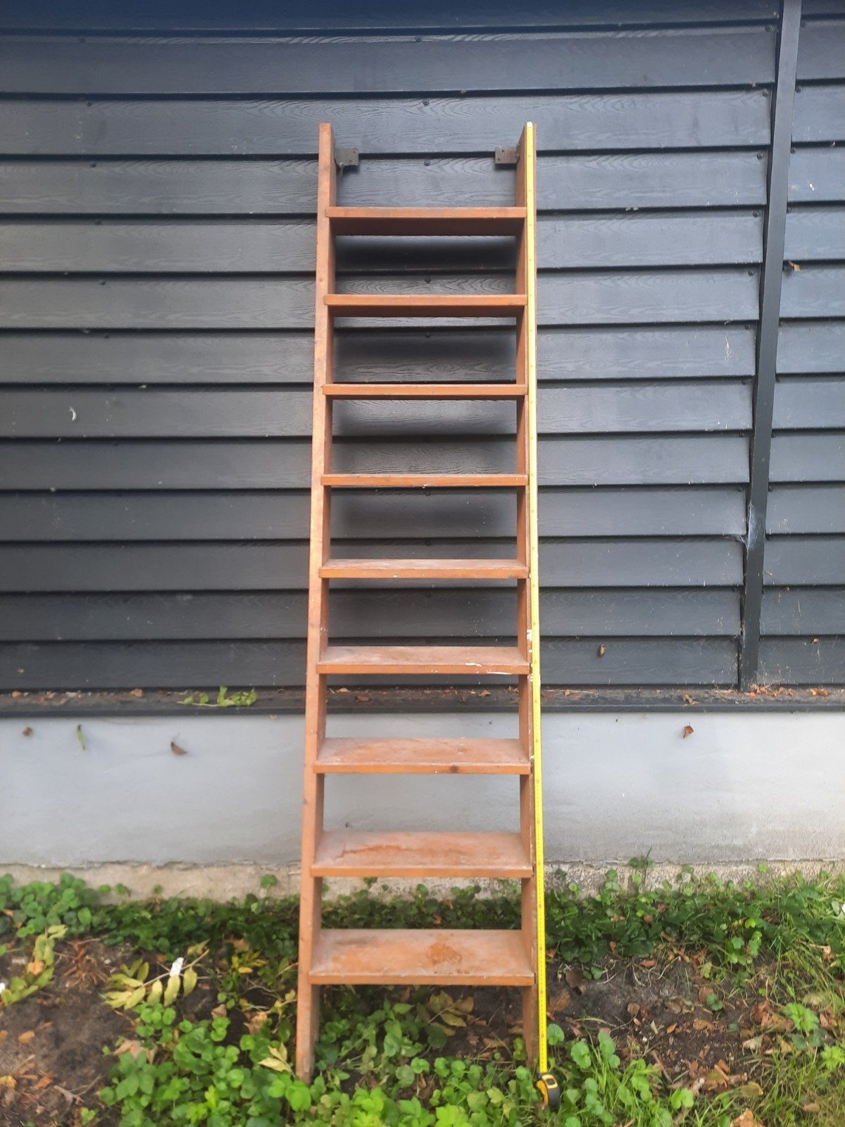 Vaste trap voor kleine ruimtes - 250 cm hoog, 60 cm uitval, Doe-het-zelf en Verbouw, Ladders en Trappen, Ophalen of Verzenden
