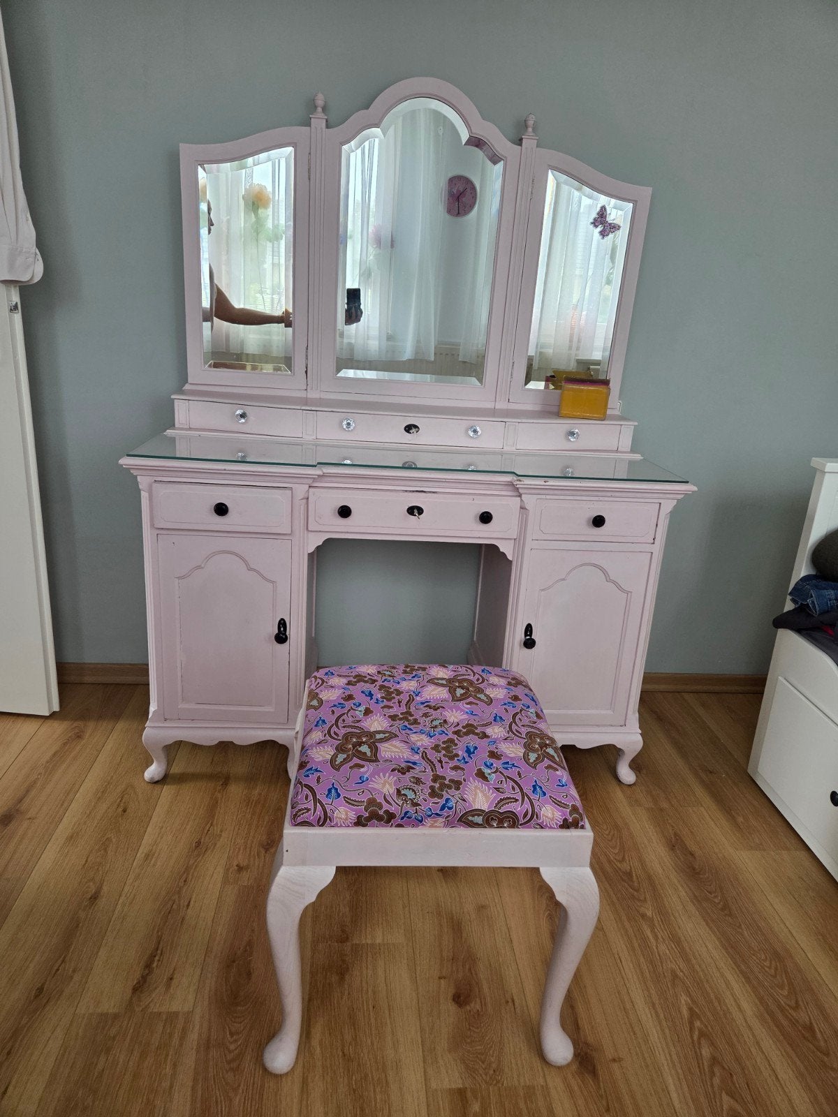 Mooie opgeknapte kaptafel met Annie Sloan verf, Ophalen, Gebruikt, 100 tot 150 cm, 100 tot 150 cm