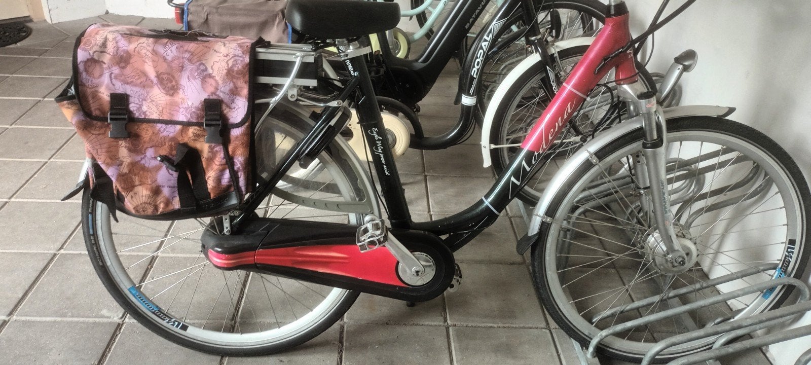 Modena Eagle Wing elektrische fiets.rood met zwart, Ophalen, Gebruikt, Overige merken