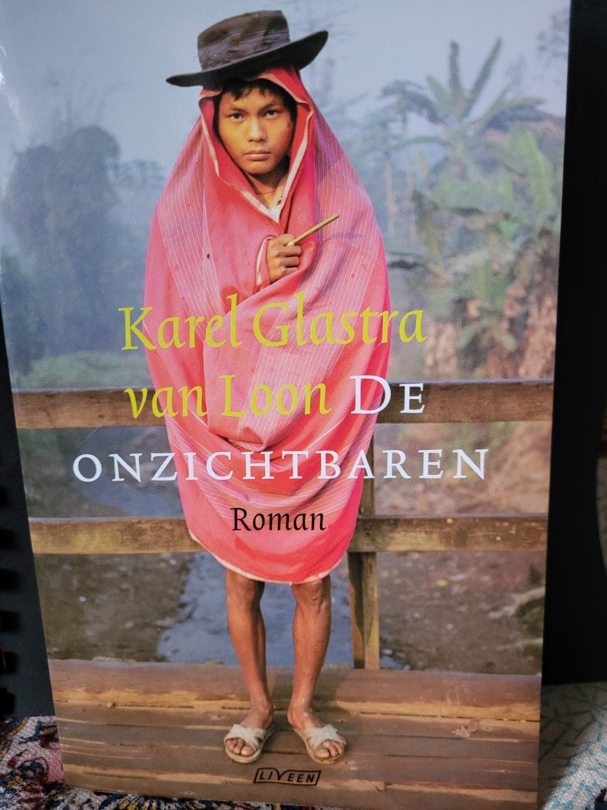 Karel Glastra van Loon - De Onzichtbaren (Roman), Verzenden, Gelezen, Karel Glastra van Loon, Nederland