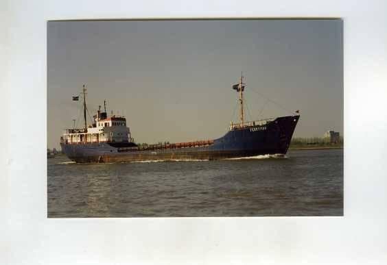 scheepvaart-foto-ferryman, Verzamelen, Scheepvaart, Ophalen of Verzenden, Zo goed als nieuw, Motorboot, Boek of Tijdschrift