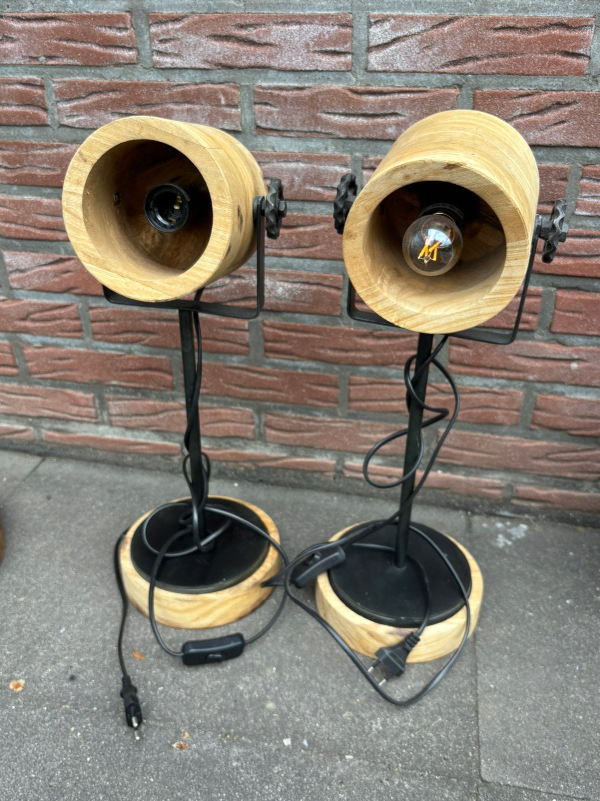 Industriele lampjes 2 st., Ophalen of Verzenden, Zo goed als nieuw, Hout, Minder dan 50 cm