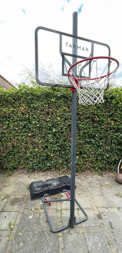 Tarmak basketbalpaal, Ophalen, Gebruikt, Ring, Bord of Paal
