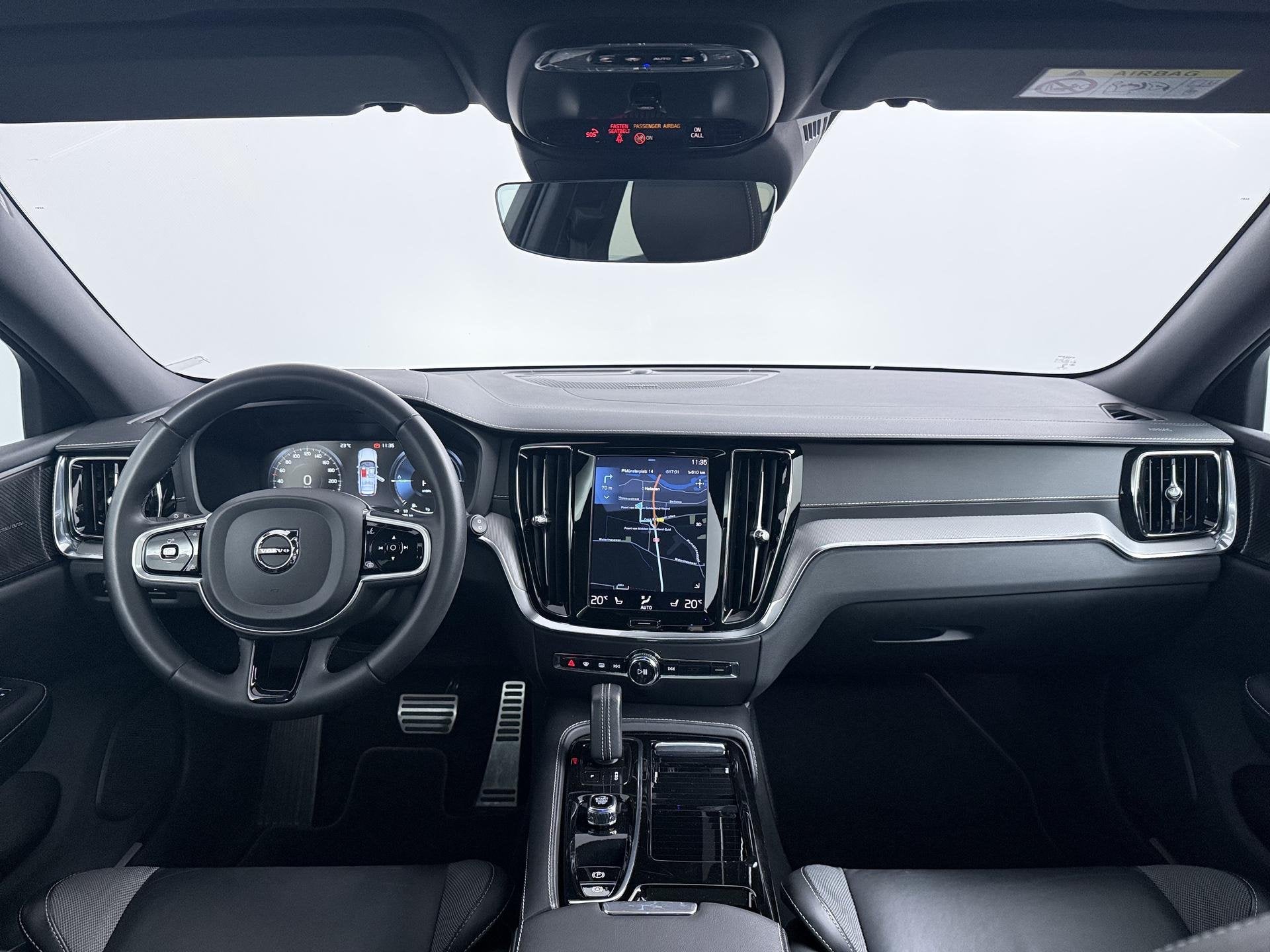 Volvo V60 2.0 T6 Plug-in hybrid AWD R-Design | SoH 95,7% | L, Automaat, Dealer onderhouden, Gebruikt, Euro 6