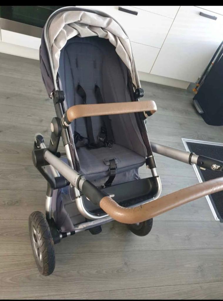 Joolz Day 3, Kinderen en Baby's, Kinderwagens en Combinaties, Gebruikt, Verstelbare duwstang, Ophalen, Kinderwagen