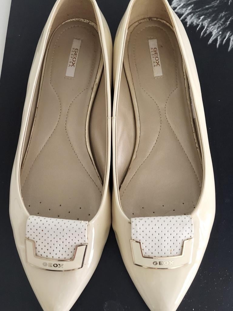Geox ballerina's maat 40, Geox, Beige, Zo goed als nieuw, Ballerina's