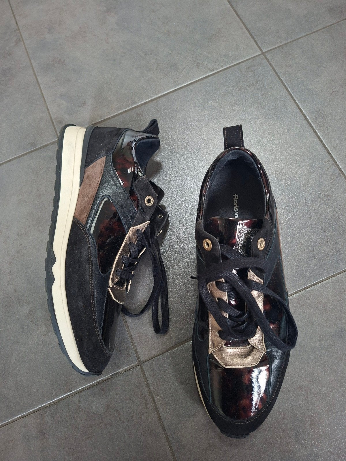 Nieuwe van Bommel sneakers, zwart,bruin, stukje panterprint., Ophalen of Verzenden, Nieuw, Overige typen