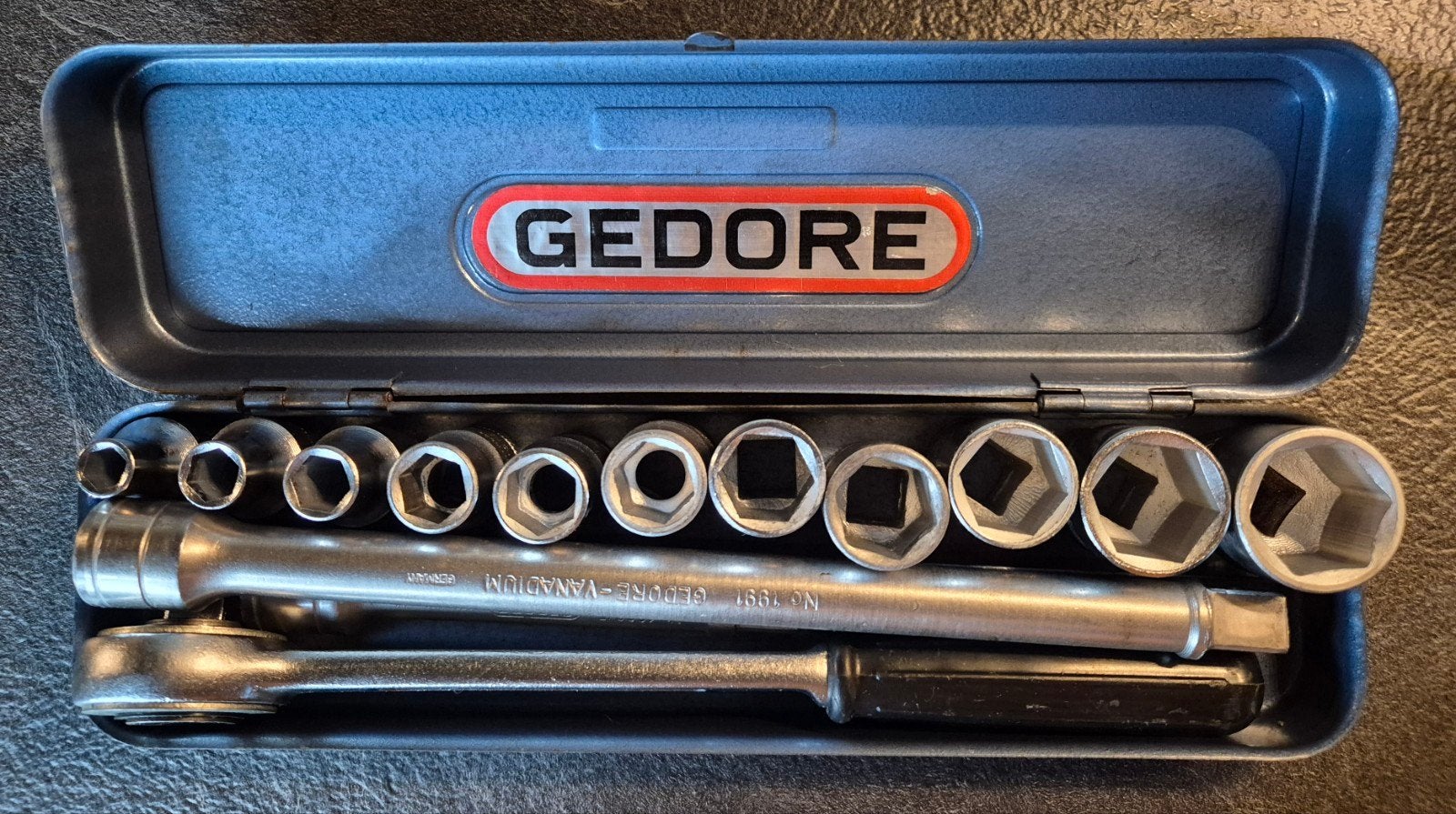 Gedore doppenset 19 HMZ nette staat vaste prijs plus extra's, Ophalen, Zo goed als nieuw