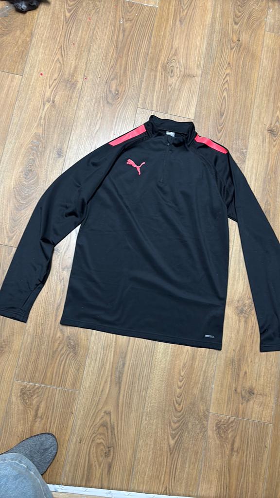 Sport schirt puma, Kinderen en Baby's, Kinderkleding | Maat 176, Ophalen of Verzenden, Nieuw, Jongen, Sport- of Zwemkleding