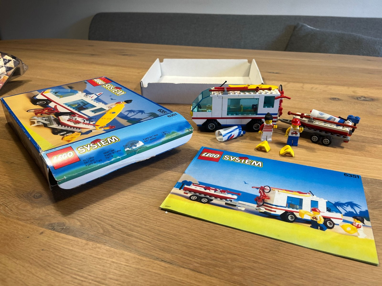 LEGO System 6351 Surfer met Camper en Trailer, Lego, Ophalen of Verzenden, Inclusief doos, Complete set