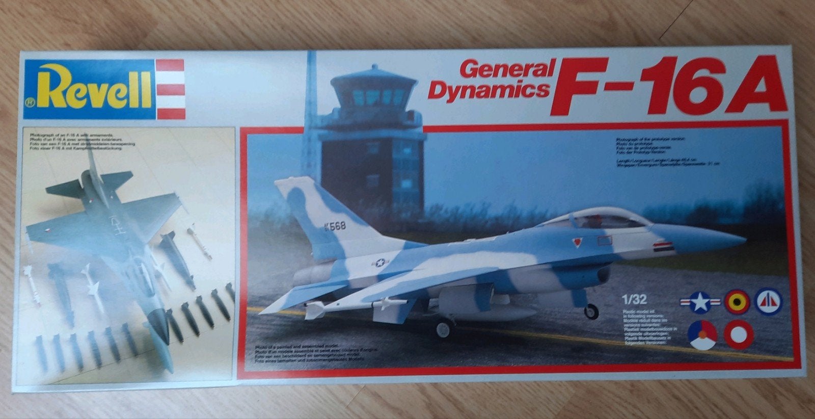 Vintage Revell 1:32 - General Dynamics F-16A Fighting Falcon, Revell, Ophalen of Verzenden, Zo goed als nieuw, Groter dan 1:72