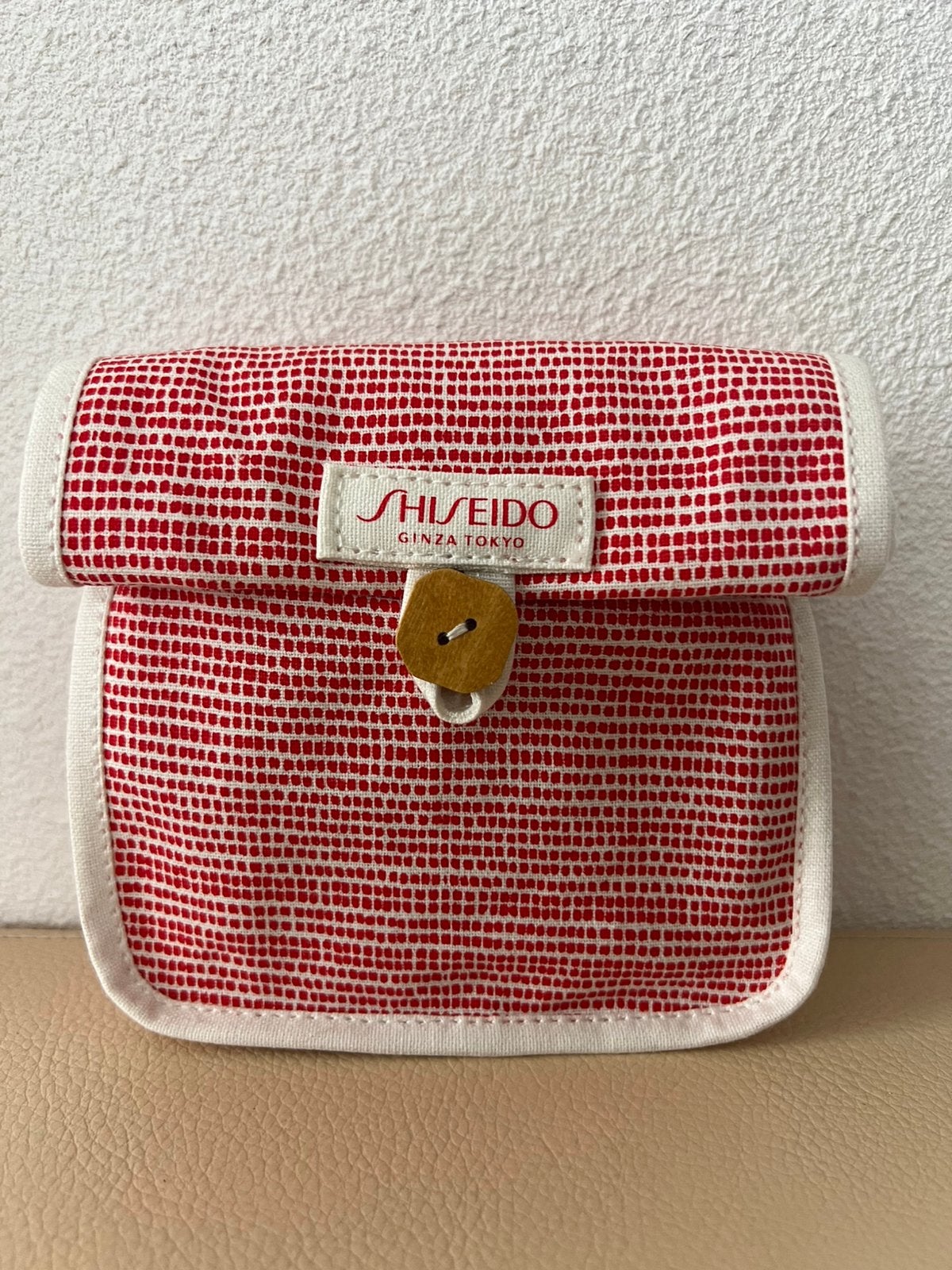SHISEIDO nog 2 stuks prijs per stuk, Ophalen of Verzenden, Nieuw