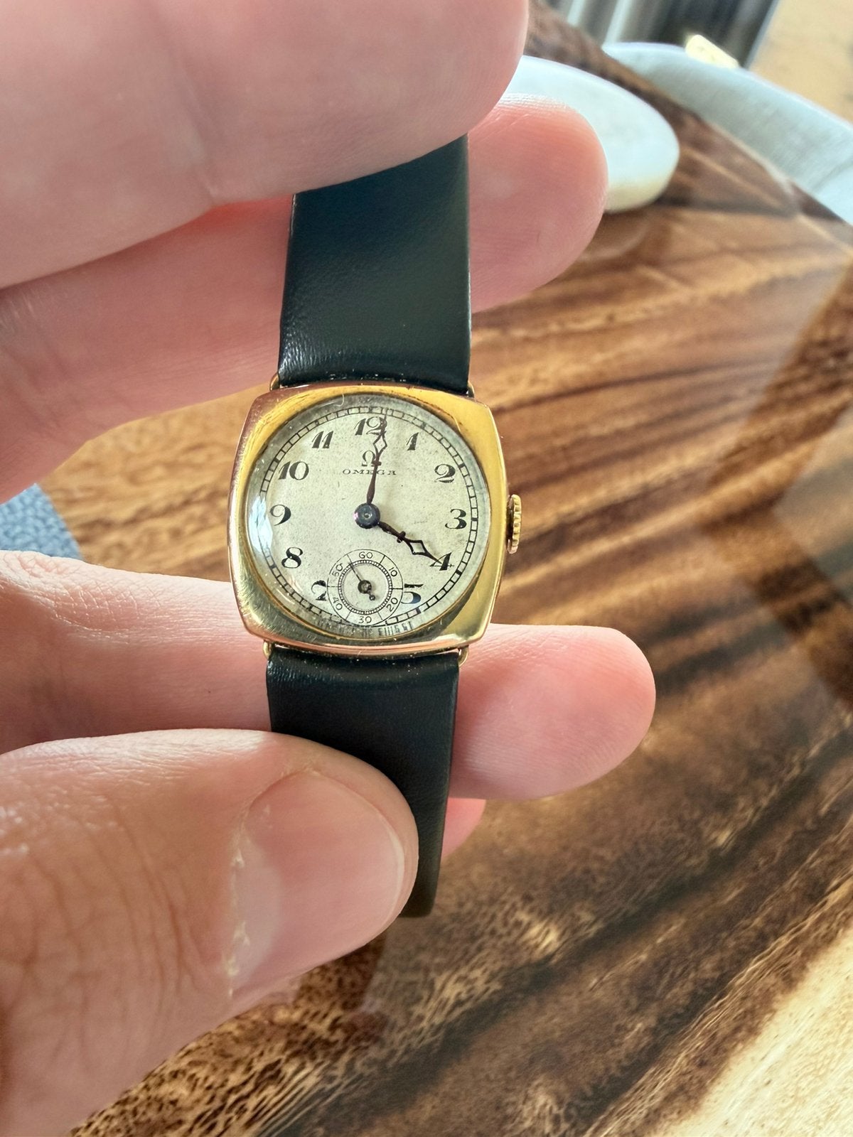 Omega horloge massief gouden kast, Ophalen, Goud, Omega, 1960 of later