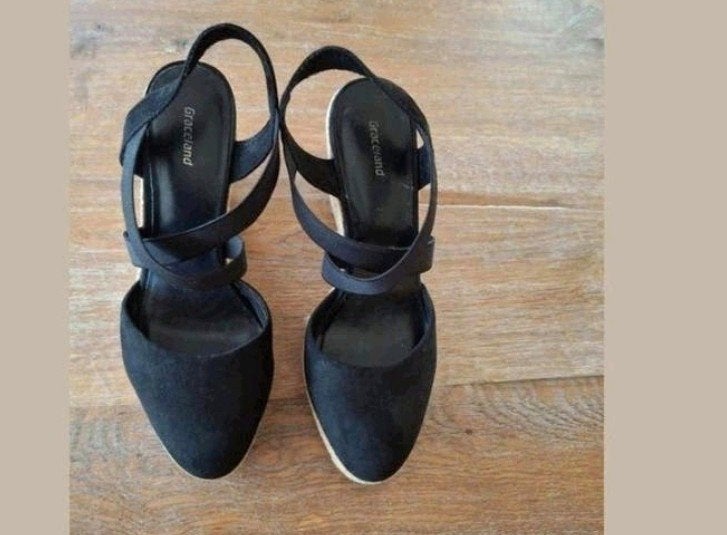 Stoere pumps/sandaal maat 40, Zwart, Ophalen of Verzenden, Zo goed als nieuw, Graceland
