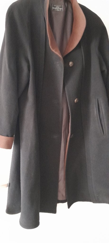 Damesjas, Kleding | Dames, Ophalen of Verzenden, Zo goed als nieuw, Maat 42/44 (L), Zwart