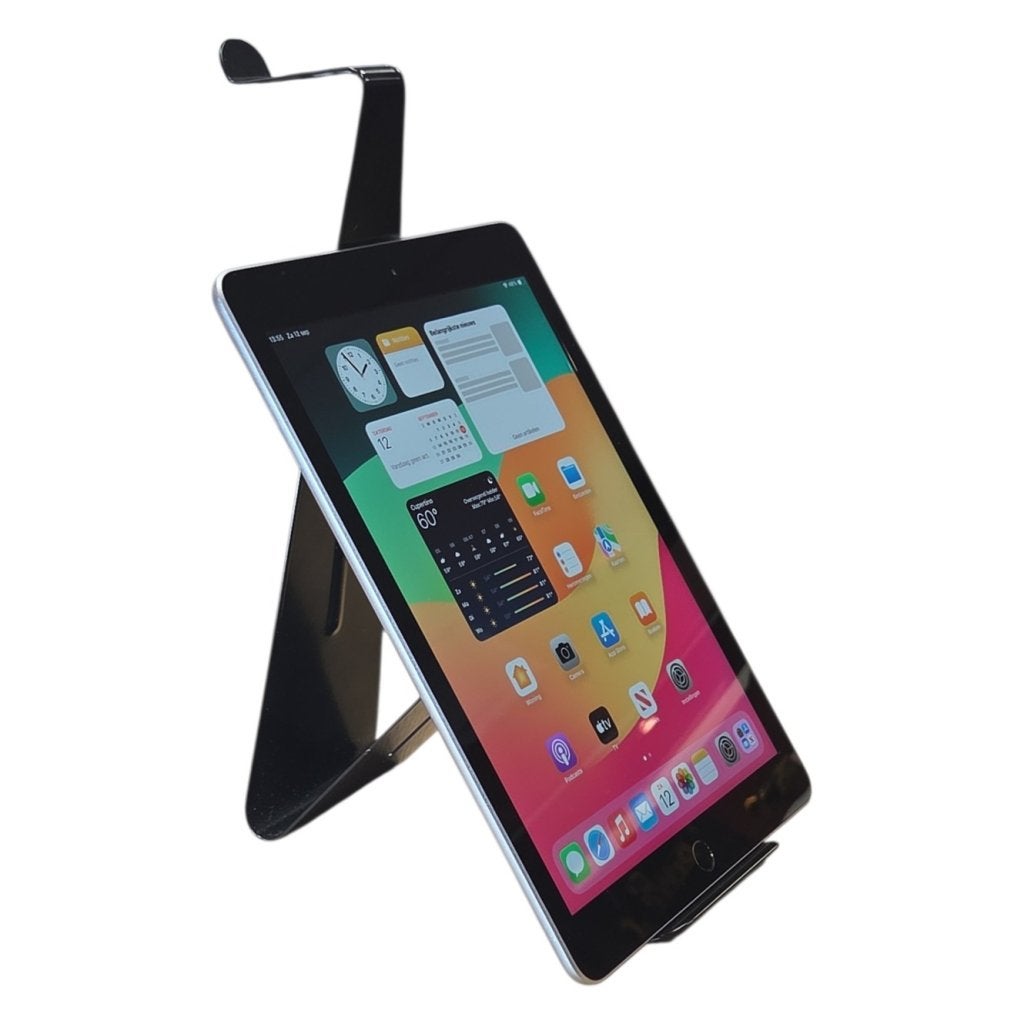 Apple iPad 6th 32GB Zwart | Gebruikt | 3 Maanden Garantie, Apple, Zo goed als nieuw, Support@apple.com, One Apple Park Way
Cupertino, CA 95014
United States