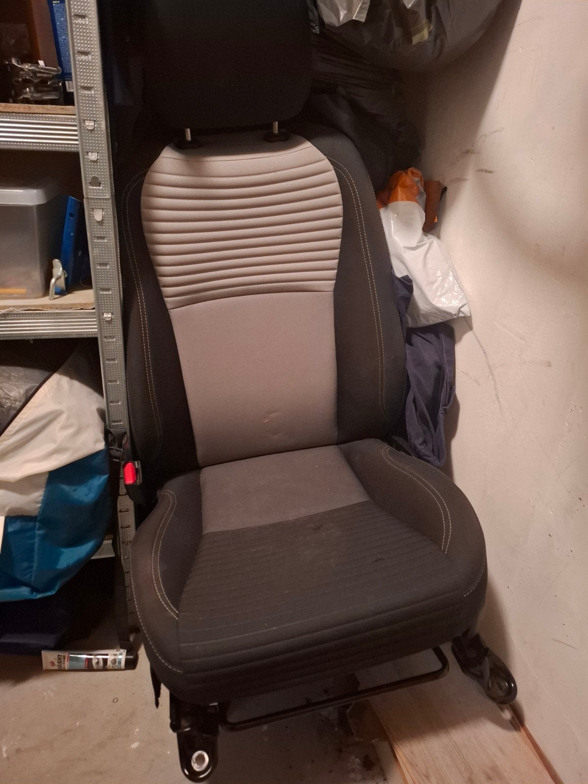 Toyota Yaris voorstoelen met airbag, Ophalen, Gebruikt