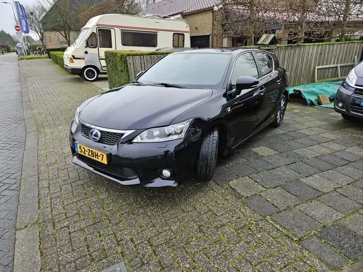 LEXUS CT200H F-Sport hybr | Panodak | CC |Camera | Stoelverw, Auto's, Lexus, 135 pk, Zwart, 4 cilinders, Zwart
