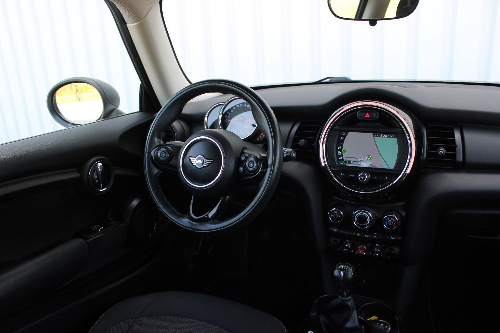 MINI 3-Deurs 1.5 One | Incl. 12 maanden garantie | Cruise co, Auto's, Mini, Voorwielaandrijving, Stof, Gebruikt, 4 stoelen