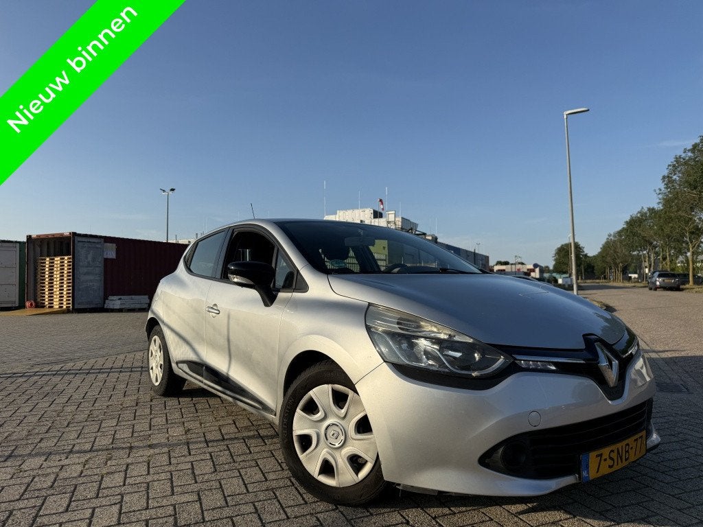 Renault Clio 1.5 dCi Navi|Clima|Cruise Control (bj 2013), Auto's, Renault, Gebruikt, 4 cilinders, 96 €/maand, Origineel Nederlands