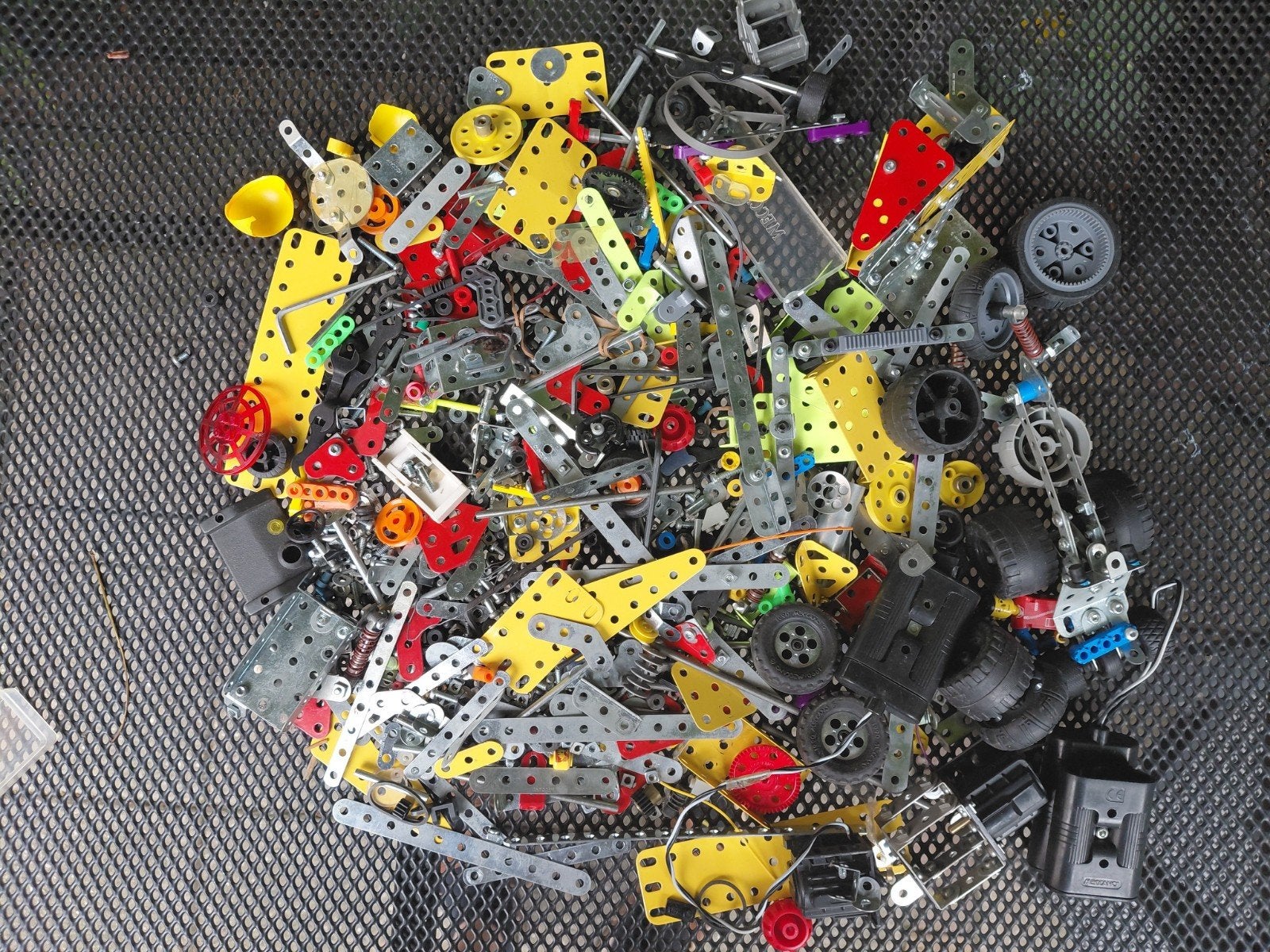 Grote partij Meccano. Incl. voorbeelden en Evolution 1 t/m 4, Ophalen of Verzenden