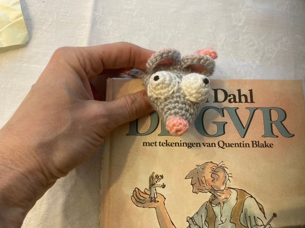 Muis rat boekenlegger grijs als nieuw gehaakt!, Ophalen of Verzenden, Zo goed als nieuw, Dier