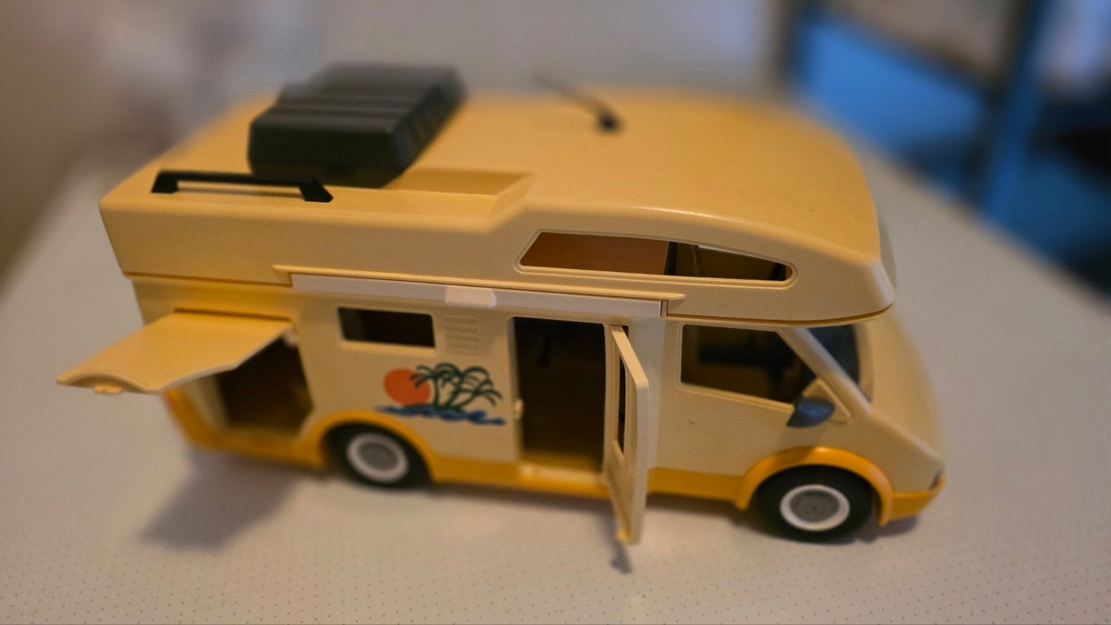 Playmobil Camper 3647 met accessoires en poppetjes, Ophalen of Verzenden, Gebruikt, Jongen of Meisje