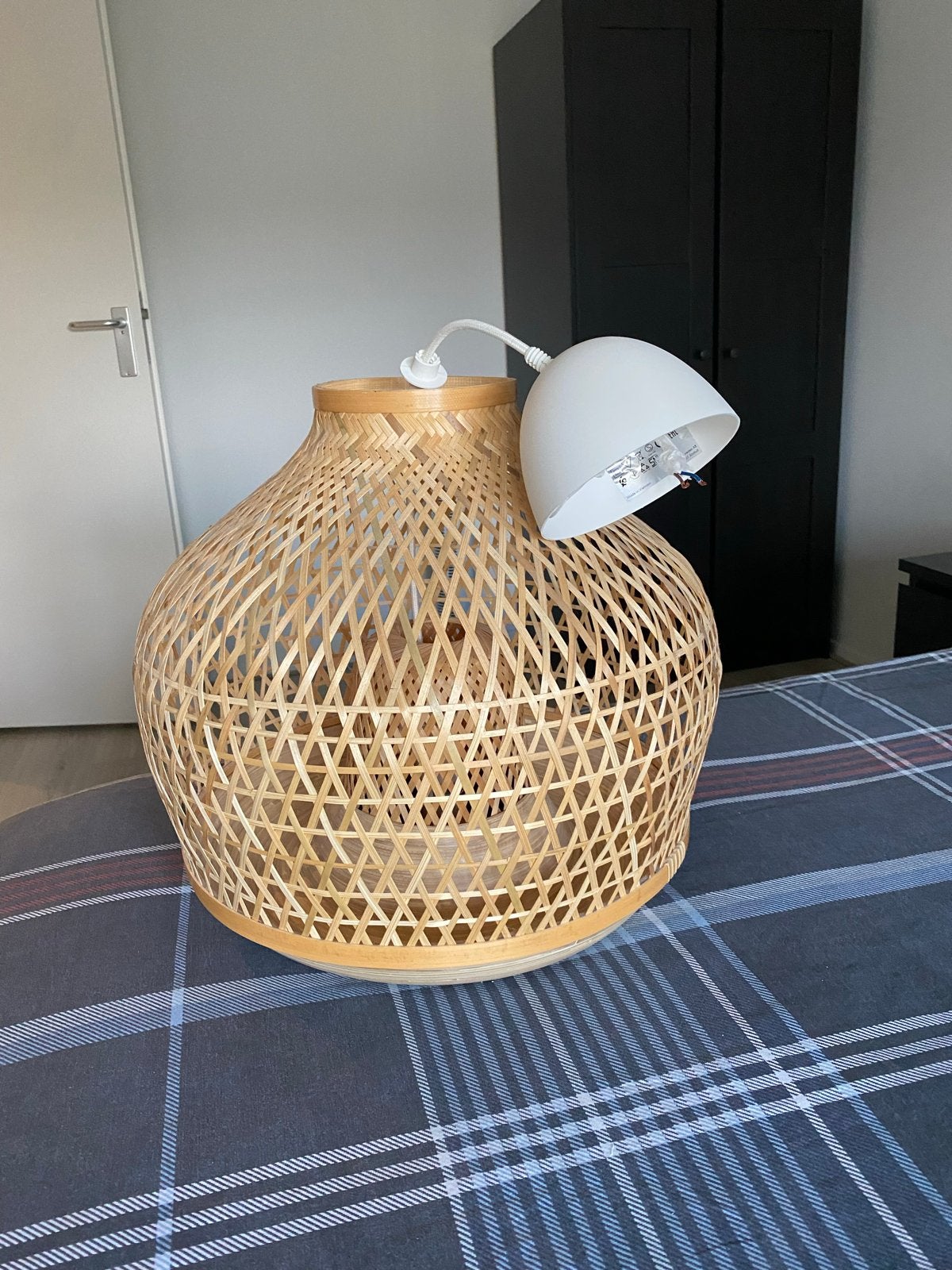 Prachtige IKEA MISTERHULT bamboe hanglamp, Ophalen, Zo goed als nieuw, Hout, Minder dan 50 cm