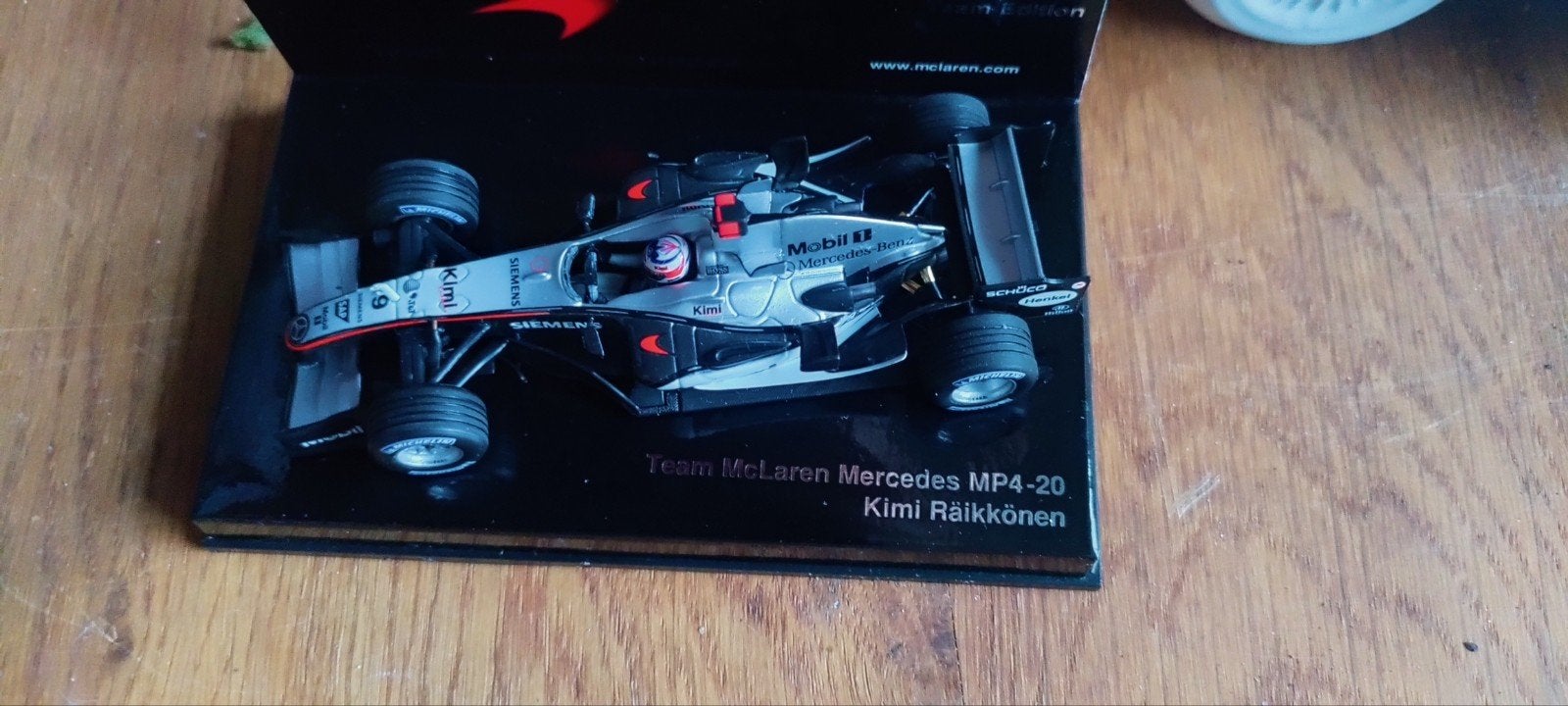 Team McLaren Mercedes MP4-20 Kimi Räikkönen modelauto, Ophalen of Verzenden, Zo goed als nieuw, Auto, Overige merken