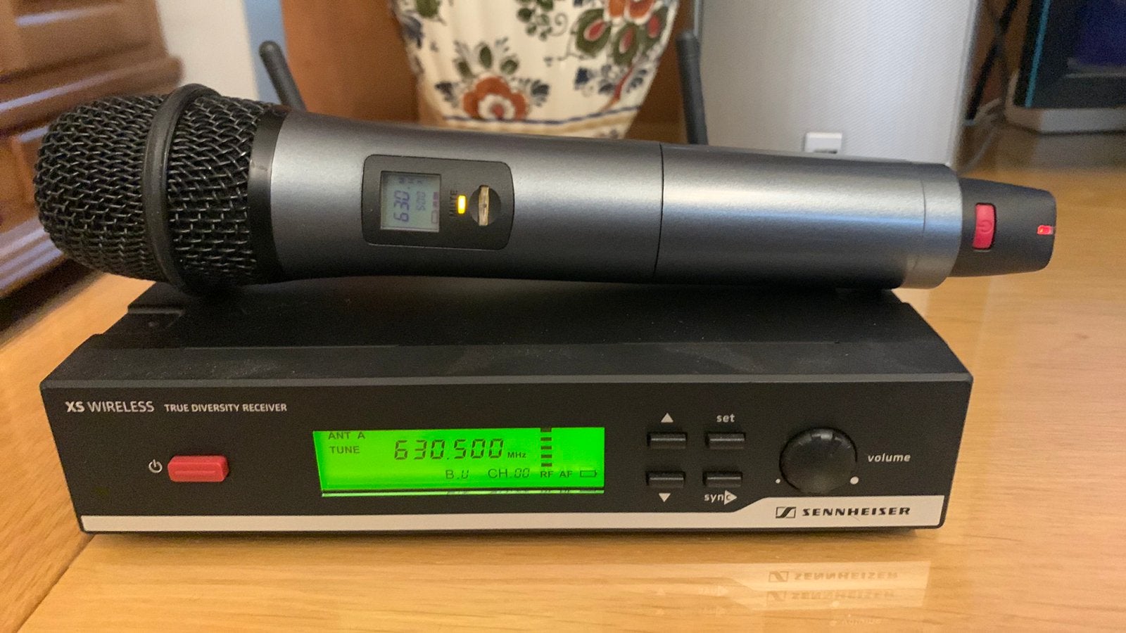 Sennheiser draadloos microfoon, Muziek en Instrumenten, Microfoons, Ophalen of Verzenden, Zo goed als nieuw, Zangmicrofoon, Draadloos