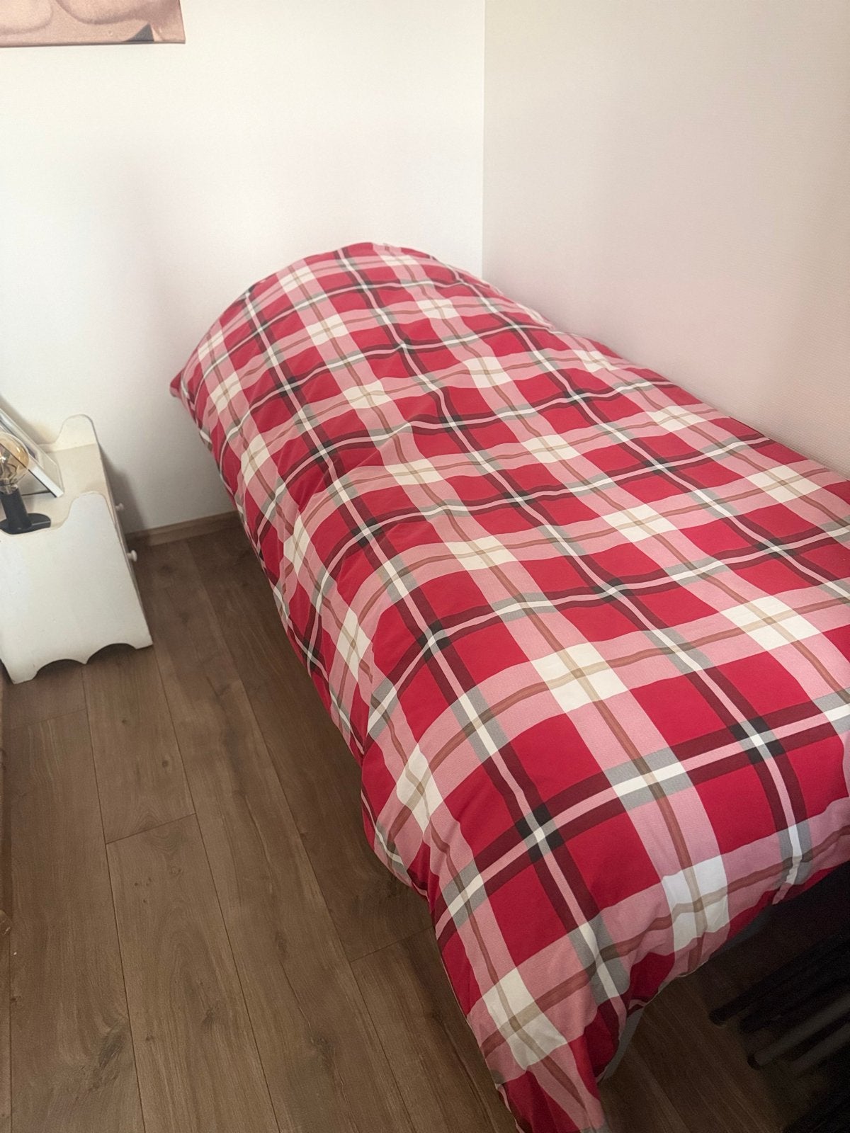 Tempur 90x200cm elektrisch verstelbaar bed z.g.a.n., Huis en Inrichting, Ophalen, Verstelbaar, 90 cm, Eenpersoons